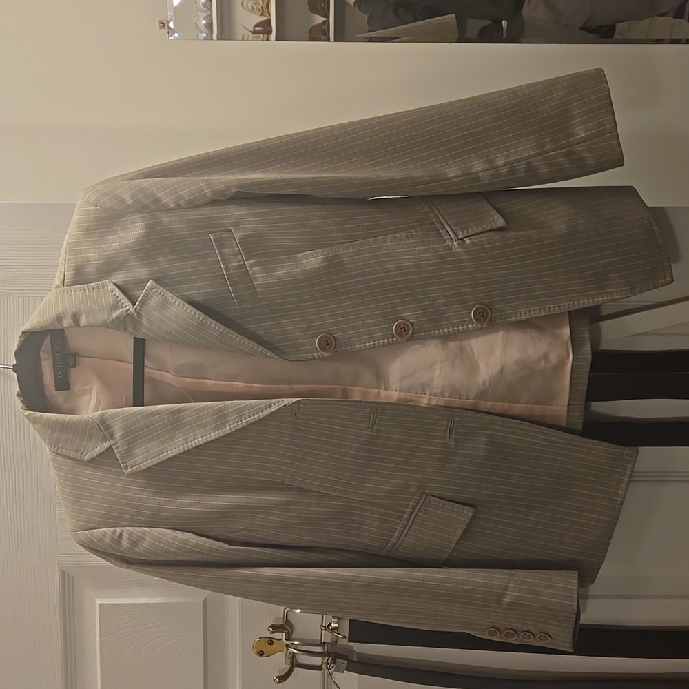 Anne Klein 4P Suit - Jacket and Pants